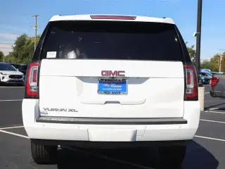 GMC Yukon XL 2019 4x4 SLT 4dr SUV