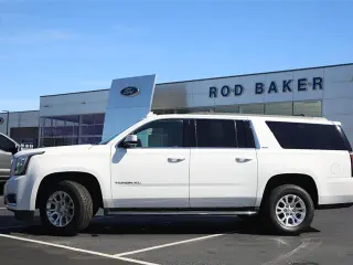 GMC Yukon XL 2019 4x4 SLT 4dr SUV
