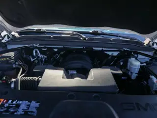 GMC Yukon XL 2019 4x4 SLT 4dr SUV
