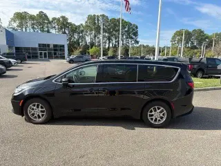 Chrysler Pacifica 2024 Touring L 4dr Mini-Van