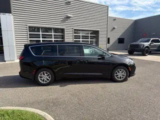 Chrysler Pacifica 2024 Touring L 4dr Mini-Van