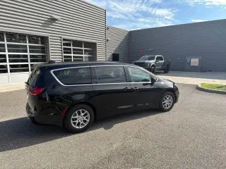 Chrysler Pacifica 2024 Touring L 4dr Mini-Van