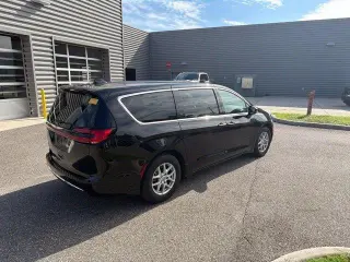 Chrysler Pacifica 2024 Touring L 4dr Mini-Van