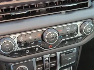 Jeep Wrangler 2024 4x4 Rubicon 4dr SUV