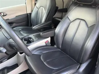 Chrysler Pacifica 2023 Touring L 4dr Mini-Van