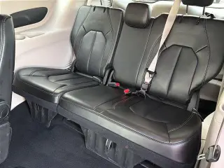 Chrysler Pacifica 2023 Touring L 4dr Mini-Van