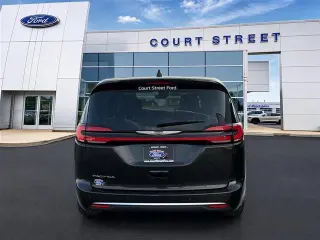 Chrysler Pacifica 2023 Touring L 4dr Mini-Van