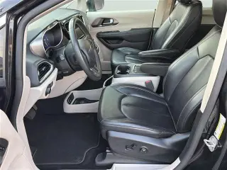 Chrysler Pacifica 2023 Touring L 4dr Mini-Van