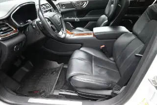 Lincoln Continental 2017 AWD Reserve 4dr Sedán