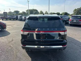 Lincoln Aviator 2024 AWD Reserve 4dr SUV