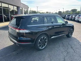 Lincoln Aviator 2024 AWD Reserve 4dr SUV