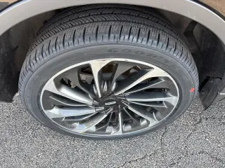 Lincoln Aviator 2024 AWD Reserve 4dr SUV