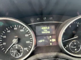Mercedes-Benz M-Class 2009 AWD ML 350 4MATIC 4dr SUV
