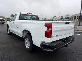 Chevrolet Silverado 1500 2025 4x2 Work Truck 2dr Cab de 8 pies de largo