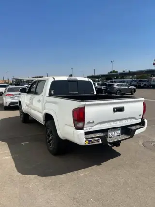 Toyota Tacoma 2022 4x4 TRD Pro 4puertas Double Cab 5.0 pies SB 6M