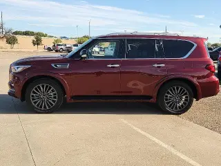 INFINITI QX80 2022 Premium Select 4dr SUV