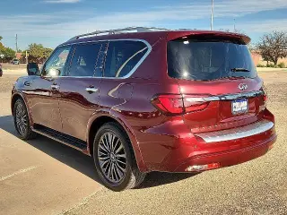 INFINITI QX80 2022 Premium Select 4dr SUV