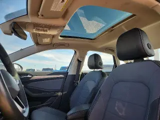 Volkswagen Jetta 2025 SE Sedán 4 puertas