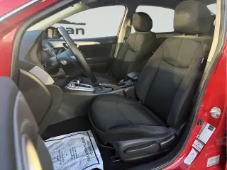 Nissan Sentra 2015 SR 4dr Sedán