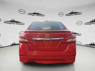 Nissan Sentra 2015 SR 4dr Sedán