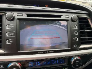 Toyota Highlander 2019 con tracción en las cuatro ruedas SE 4dr SUV