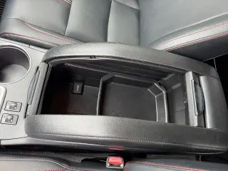 Toyota Highlander 2019 con tracción en las cuatro ruedas SE 4dr SUV
