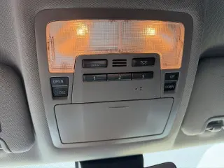 Toyota Highlander 2019 con tracción en las cuatro ruedas SE 4dr SUV