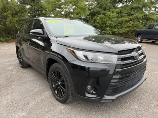 Toyota Highlander 2019 con tracción en las cuatro ruedas SE 4dr SUV
