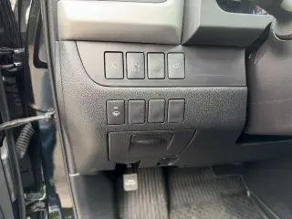 Toyota Highlander 2019 con tracción en las cuatro ruedas SE 4dr SUV