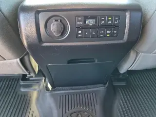 Toyota Sequoia 2018 4x4 SR5 4dr SUV