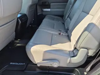 Toyota Sequoia 2018 4x4 SR5 4dr SUV