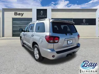Toyota Sequoia 2018 4x4 SR5 4dr SUV