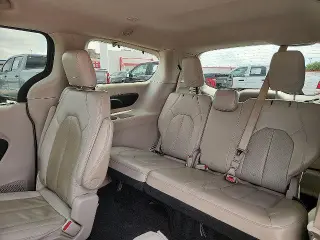 Chrysler Pacifica 2021 Touring L 4dr Mini-Van
