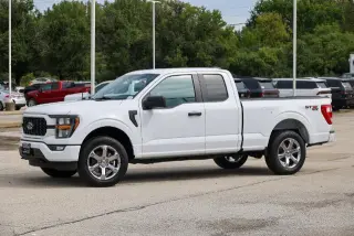 Ford F-150 2023 4x4 XL 4 puertas SuperCab 6.5 pies SB