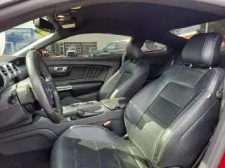 Ford Mustang 2015 GT Premium 2dr Fastback