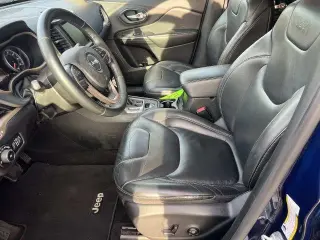 Jeep Cherokee 2015 4x4 Limited 4dr SUV