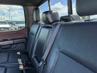 Ford F-150 2023 4x4 Lariat 4dr SuperCrew 6.5 ft. SB