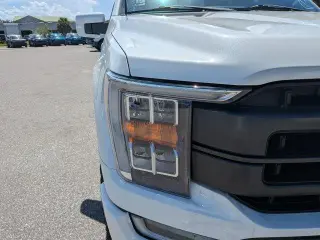 Ford F-150 2023 4x4 Lariat 4dr SuperCrew 6.5 ft. SB