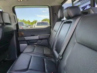Ford F-150 2022 4x4 Lariat 4dr SuperCrew 6.5 ft. SB