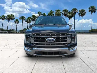 Ford F-150 2022 4x4 Lariat 4dr SuperCrew 6.5 ft. SB
