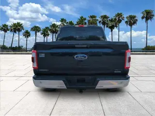 Ford F-150 2022 4x4 Lariat 4dr SuperCrew 6.5 ft. SB