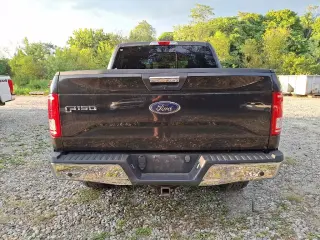 Ford F-150 2015 4x4 XLT 4dr SuperCrew 5.5 ft. SB