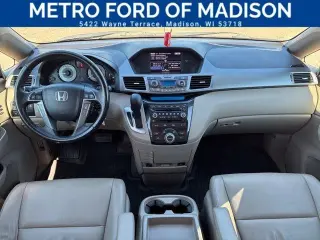 Honda Odyssey 2012 Touring 4dr Mini-Van