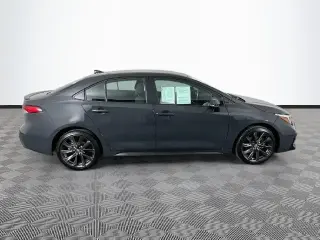 Toyota Corolla 2026 SE 4dr Sedán