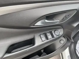 Buick Envista 2024 Avenir 4dr Crossover
