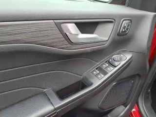 Ford Escape 2024 AWD Platinum 4dr SUV