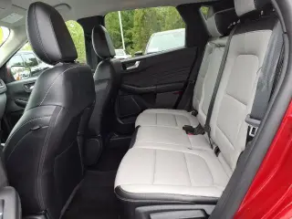Ford Escape 2024 AWD Platinum 4dr SUV