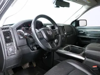 Ram 1500 2018 4x4 Night 4dr Crew Cab 5.5 ft. SB Pickup