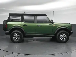 Ford Bronco 2023 4x4 Badlands Advanced 4dr SUV