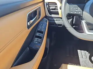 Nissan Rogue 2023 Platinum 4dr Crossover